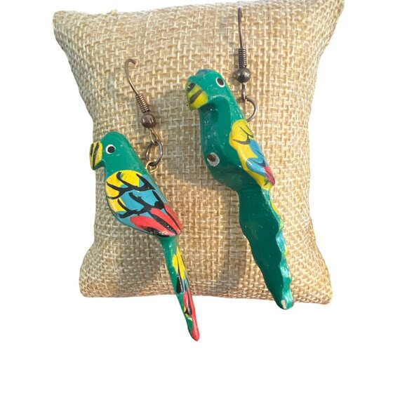 Handcrafted Tropical Bird Dangle Earrings Parrots Hooks Handpainted 2.75" 3.22g - Picture 1 of 5